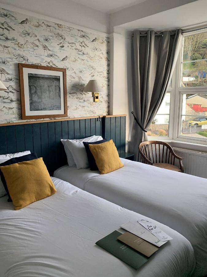 Double Room with Private External Bathroom in Beer (Devon), Jurassic Coast