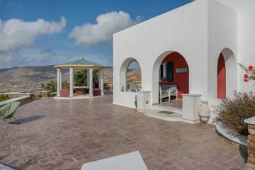 Villa for 6 People in Ios, Cyclades, Photo 2