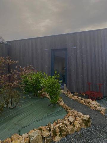 Chambre d’hôte pour 2 personnes, avec jardin ainsi que terrasse et vue à Ploumilliau