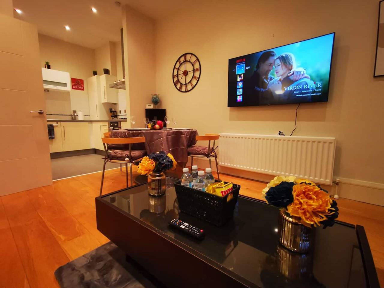 Entire apartment, 2Br Modern Luxury Loft Apartment in Belfast, County Down