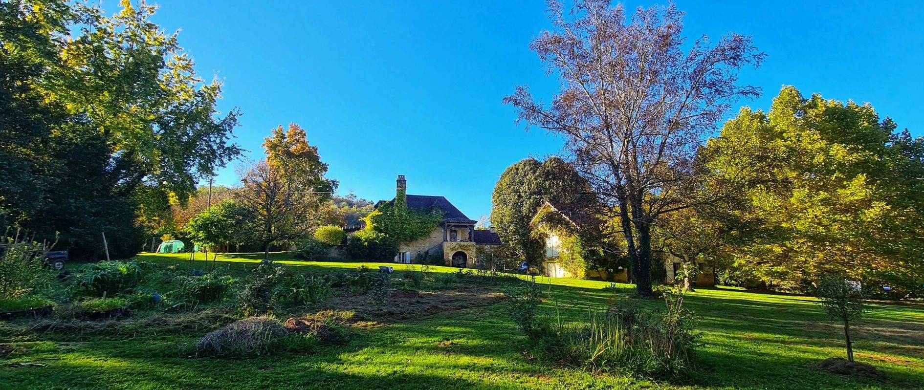 Aile privée dans belle demeure, pour 4 personnes - Suite Azur/Lotus in Saint-Vincent-le-Paluel, Périgord Noir