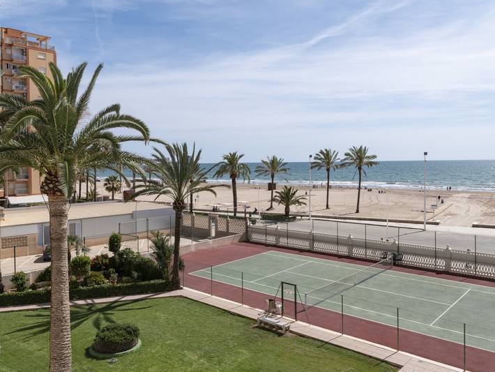 Appartamento per 6 persone, con piscina e terrazza a Cullera