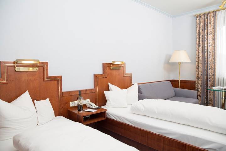 Hotel für 2 Personen, mit Balkon/Terrasse, mit Haustier in Neumarkt in der Oberpfalz