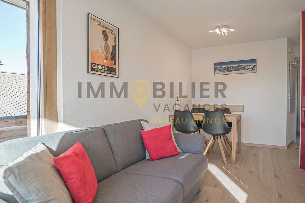 Ganze Wohnung, Entièrement rénové, lumineux et confortable 3.5 pièces pour 3 (à 4) personnes. Situé au 3ème étage d in Chandolin, Anniviers