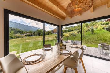 Cottage pour 6 personnes, avec jardin dans Semnoz