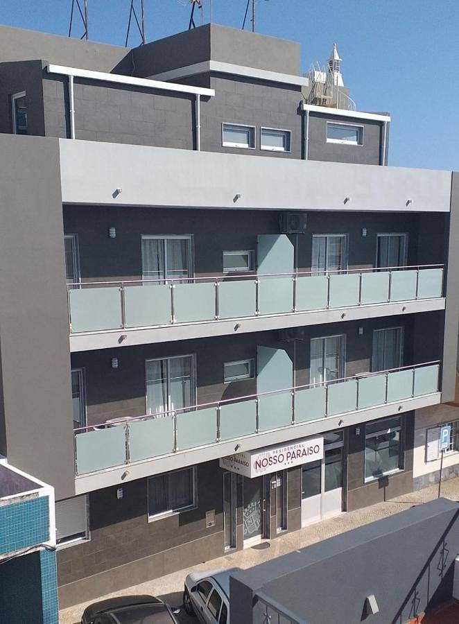 Chambre d’hôte pour 2 personnes, avec vue et balcon à Quarteira