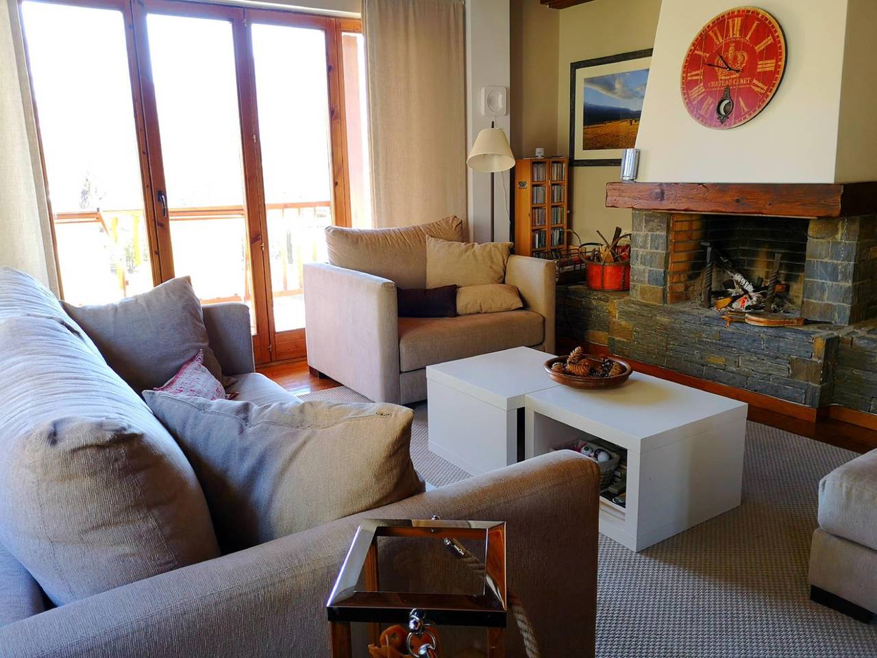 Ganze Ferienwohnung, Duplex 3 rooms Pool, Fireplace, Views, Dryer & Wi-Fi in Das, Katalanische Pyrenäen