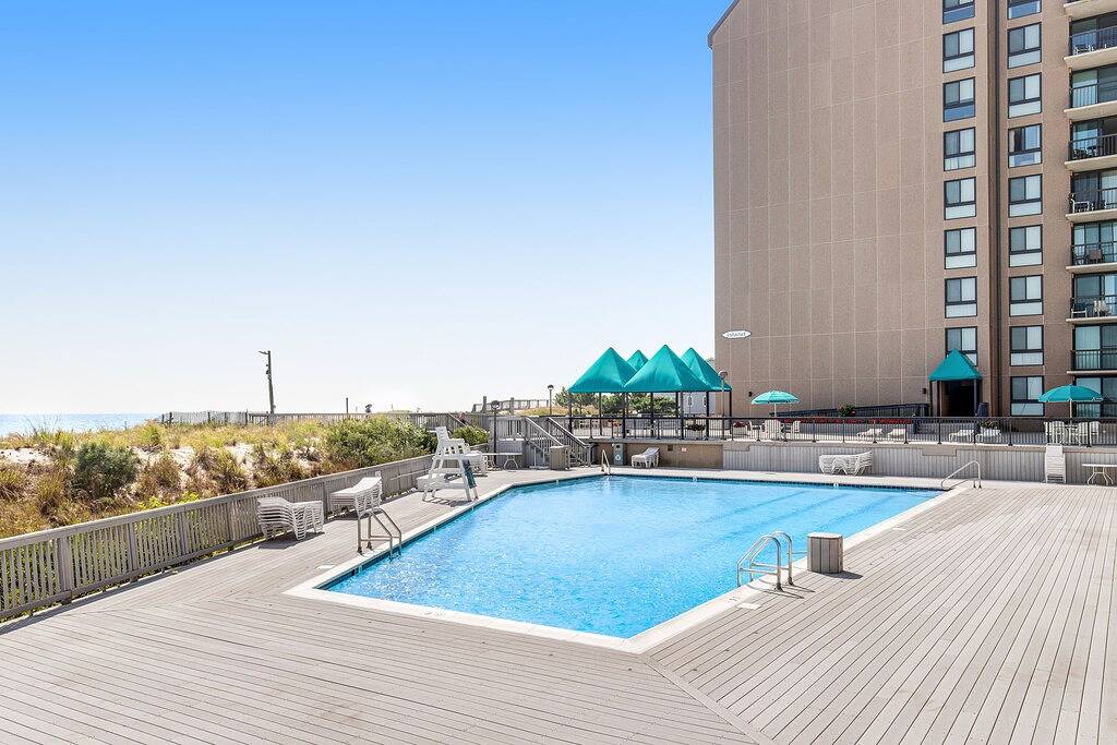 Ganze Wohnung, Sea Colony Ocean 8th floor condo w/ gym, tennis court, and balcony in Sea Colony, Middlesex Beach
