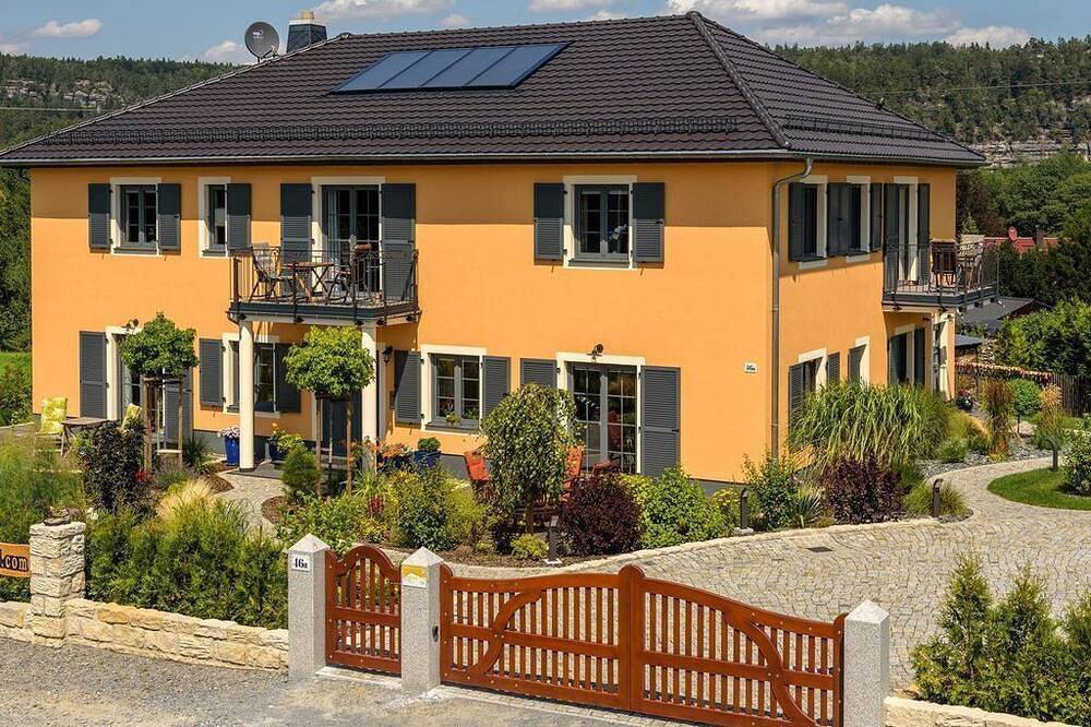 Ganze Wohnung, Ferienwohnung \"Brand-Blick\", 1 Schlafraum - Landhaus Waltersdorf in Porschdorf, Bad Schandau