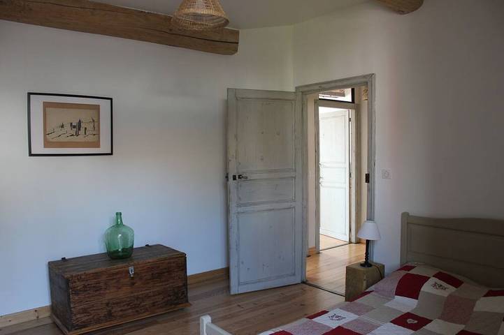 Location de vacances pour 12 personnes, avec terrasse et jardin à Alzonne - 3