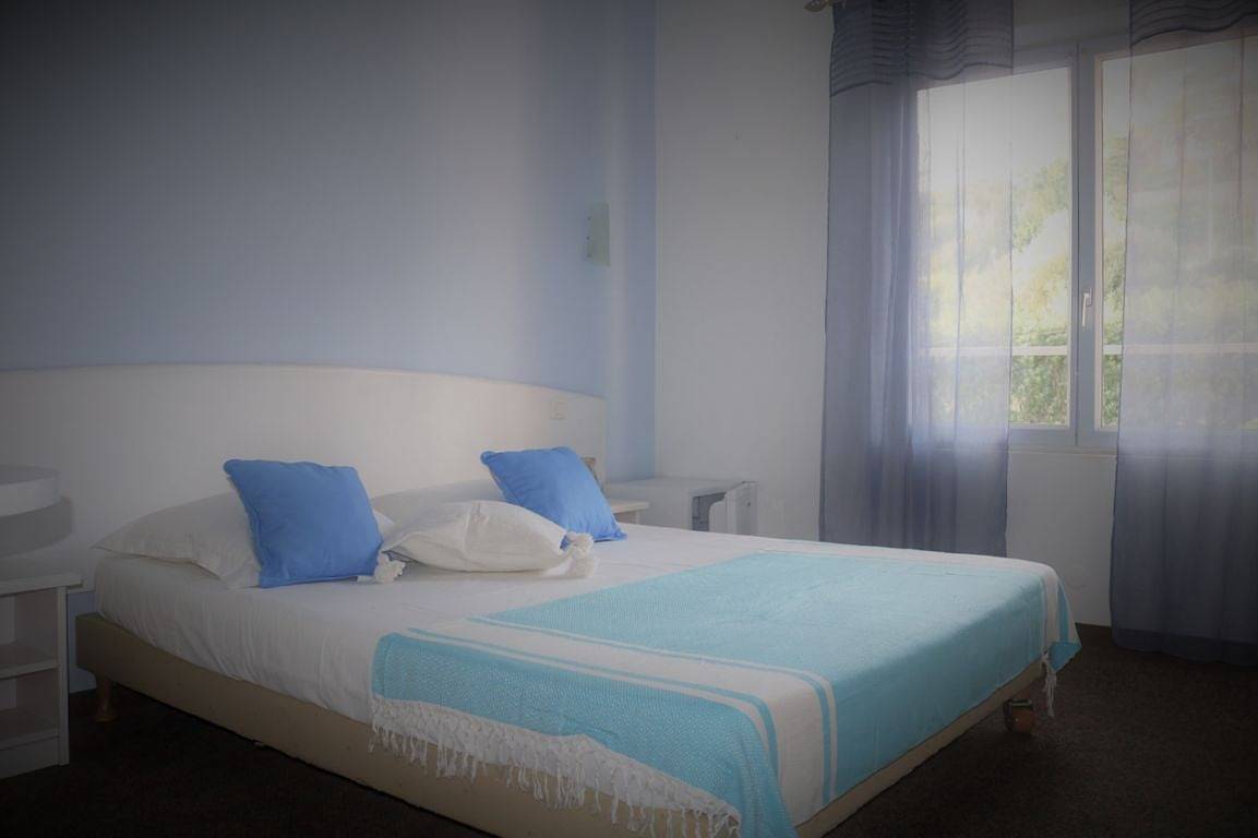 Villa Esmeralda adults only - Chambre Bleue in Les Issambres, Roquebrune-sur-Argens