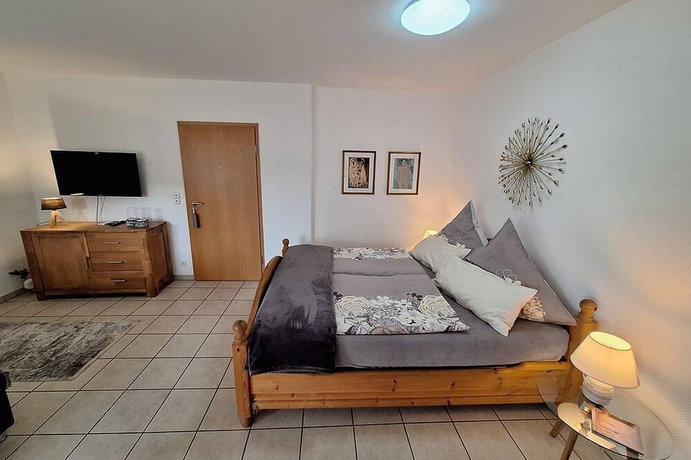 Ganze Wohnung, Ferienwohnung Funk - Ferienwohnung mit Terrasse in Niederfell, Osteifel