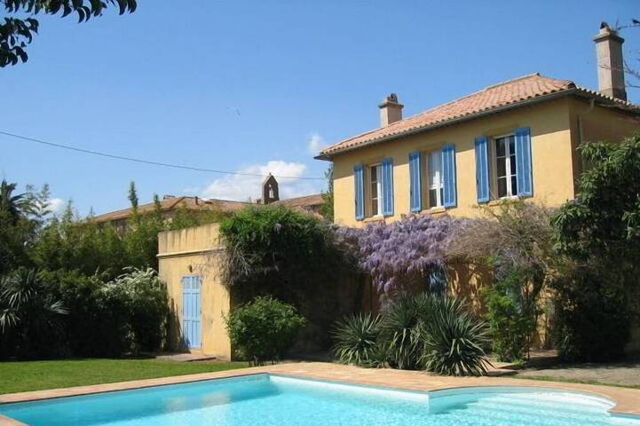 Ferienhaus für 8 Personen, mit Terrasse und Garten, mit Haustier in Saint-Tropez