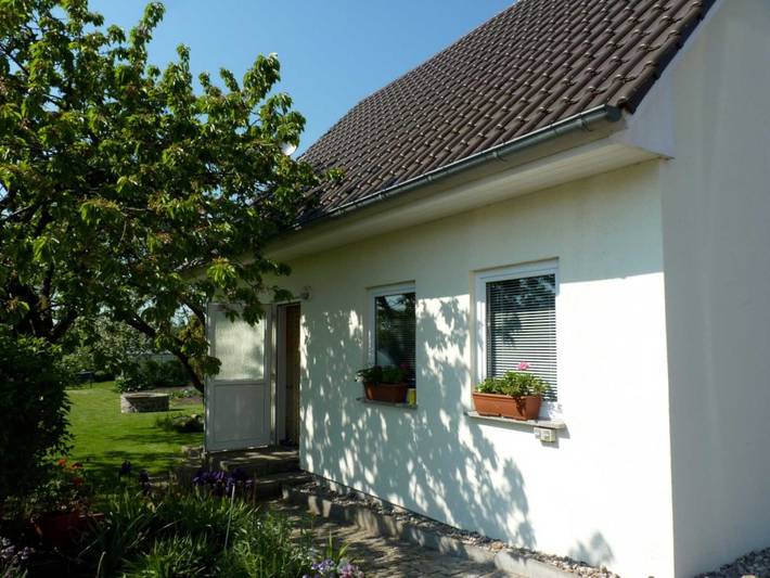 Ferienhaus für 2 Personen, mit Ausblick und Balkon sowie Garten an der Müritz - 4