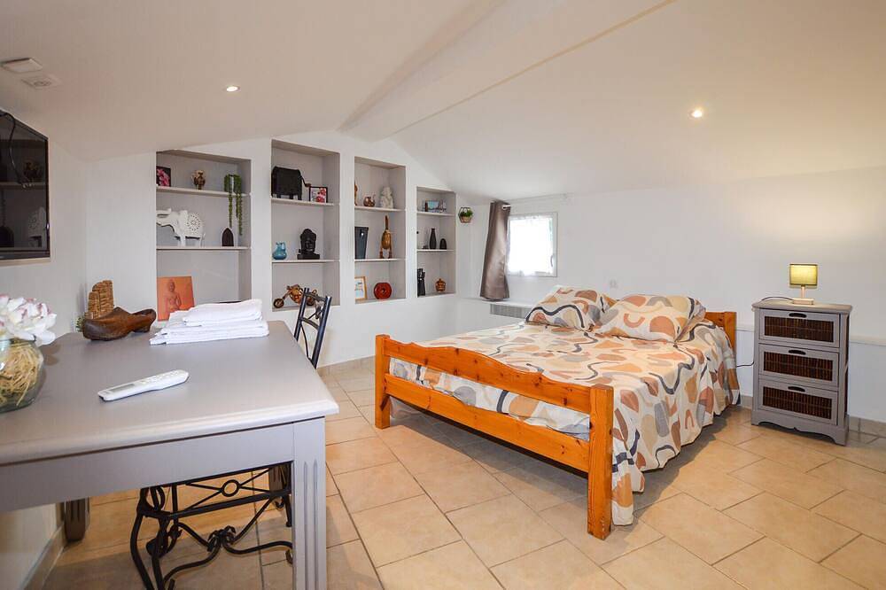 Beautiful home in Biguglia with sauna in Biguglia, Région de Bastia