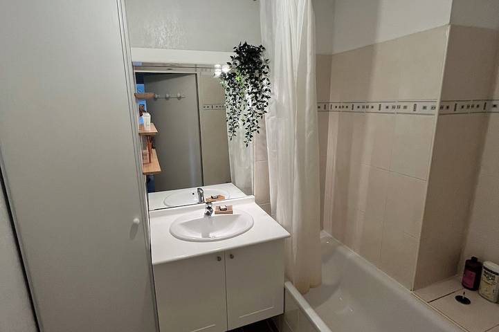 Appartement entier, Appartement dans résidence calme proche Espagne et océan in Hasparren, Région de Bayonne