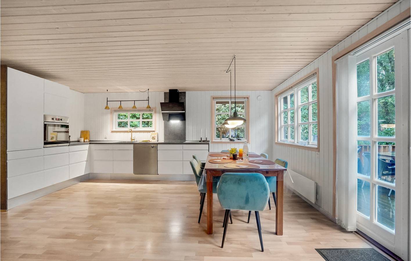 Ferienhaus für 6 Personen mit Terrasse in Thyholm, Oddesund