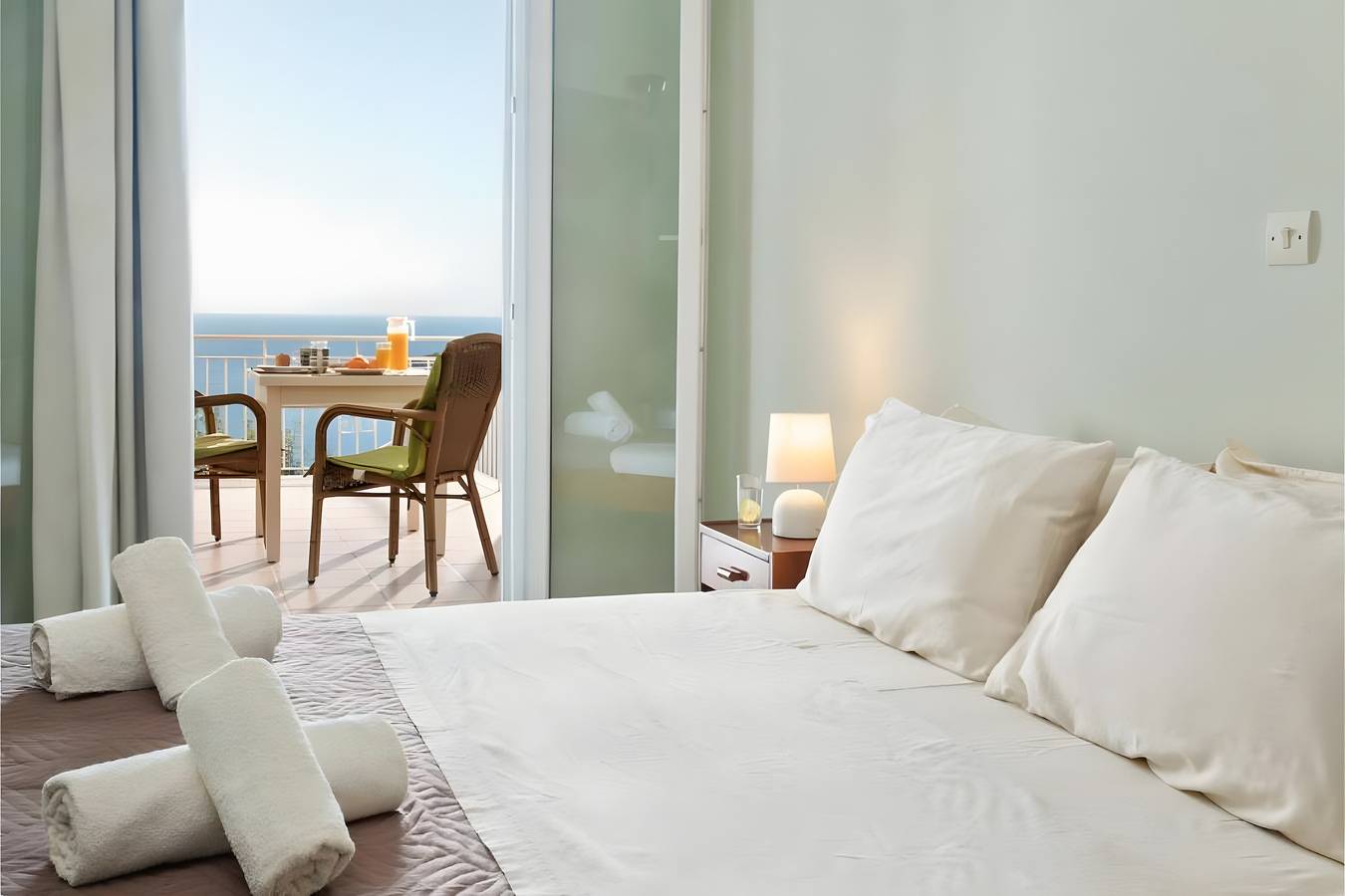 Studio 'Single Room' with Sea View, Wi-Fi and Air Conditioning in Corfu