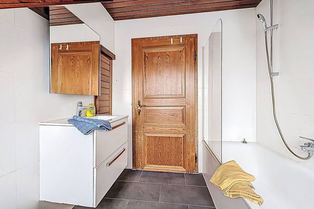 Ganze Wohnung, Münchenverrückt in Unterschleißheim, Oberbayern