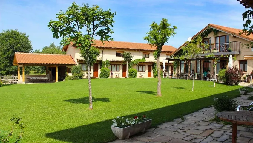 Casa rural para 2 personas, con jardín además de vistas y terraza, Se admiten mascotas - 1