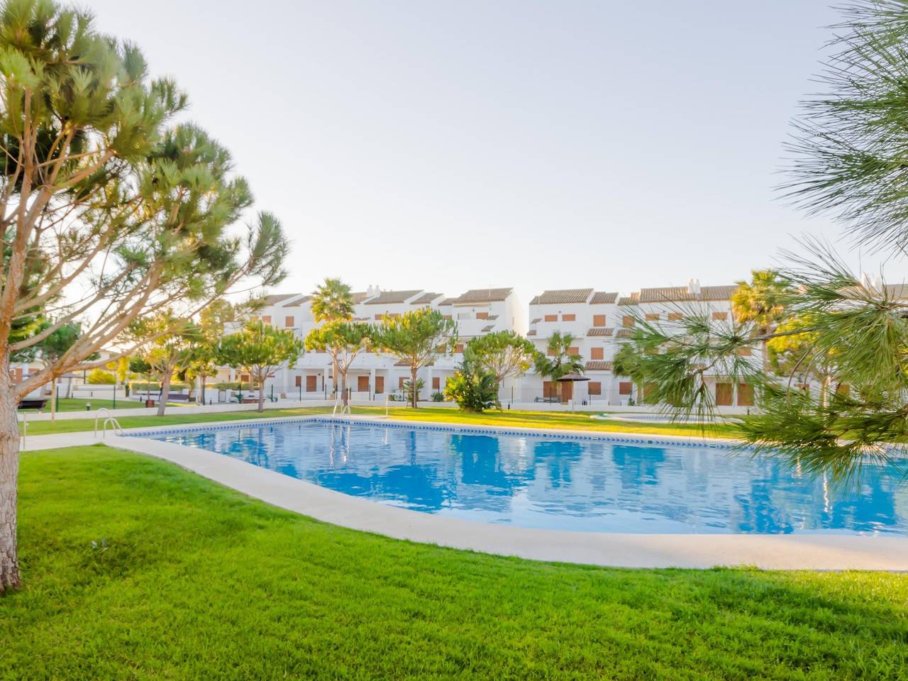Apartamento vacacional entero, Con piscina, a 600 m de La Barrosa in Playa La Barrosa, Chiclana de la Frontera
