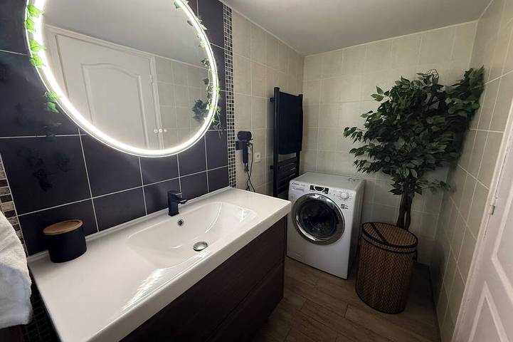 Ganze Wohnung, Vendôme \"Blackwood\" premium apartment in Vendôme, Loire-Tal