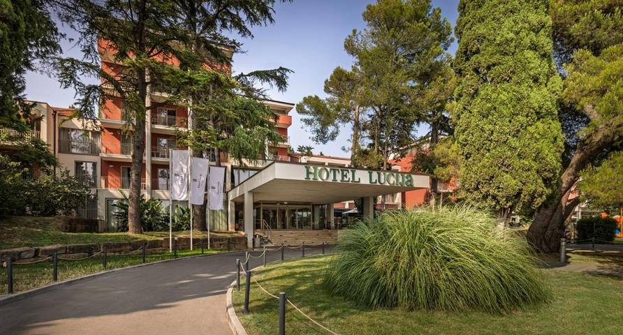 Hotel für 3 Personen, mit Garten und Pool in Portoroz