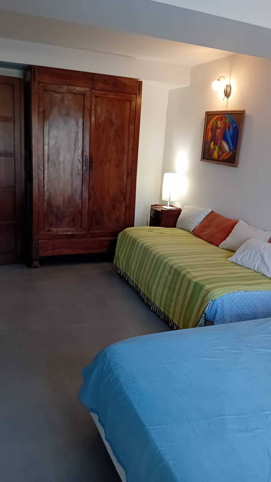 Apartamento entero, Apartamento 'Bel Appartement Spacieux' con vistas al mar, Wi-Fi y aire acondicionado in La Côte Vermeille, Port-Vendres