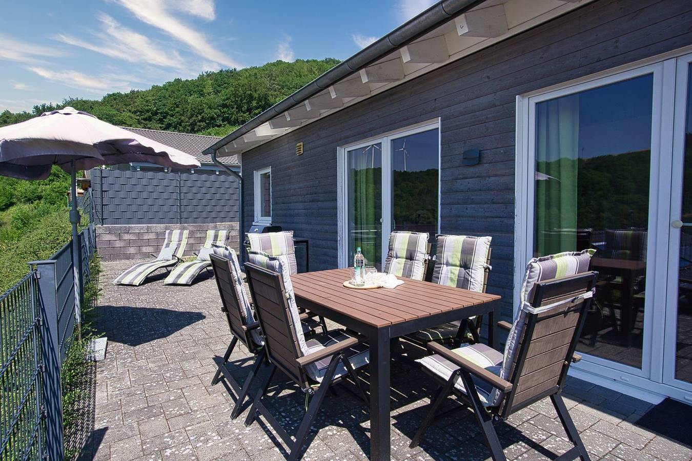 Ferienhaus Haus Schönblick | Sauna, Kaminofen & eingezäunter Garten in der Eifel in Rieden (Eifel), Osteifel