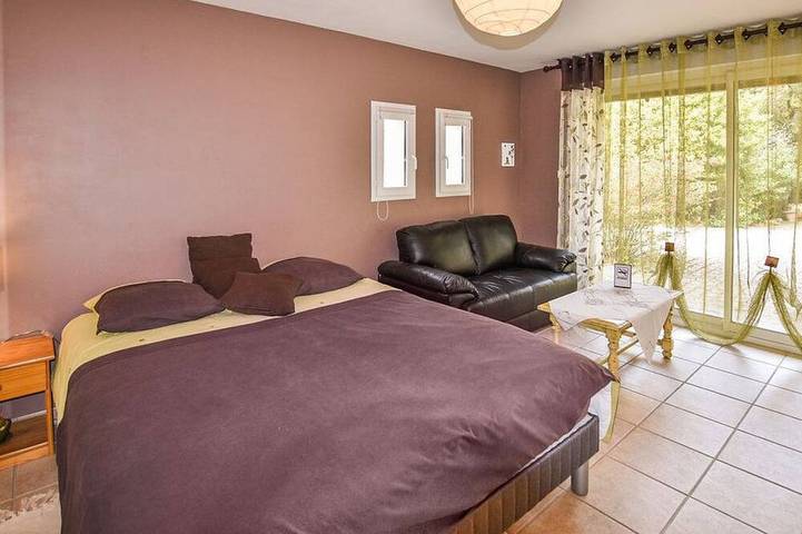 Location de vacances pour 8 personnes, avec jardin à Chamaret - 4