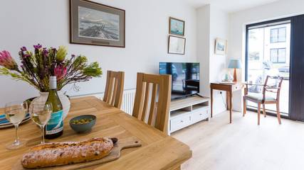 Cottage for 2 People in Menai Bridge, Isle of Anglesey, Photo 3