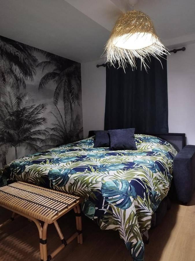 Gîte pour 2 personnes, avec jardin et vue, animaux acceptés à Locronan - 2