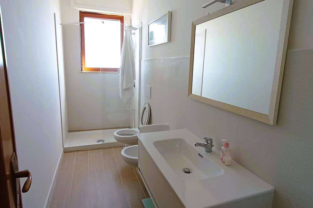Ganze Wohnung, Vacation House facing the sea in Torre a Mare, Bari