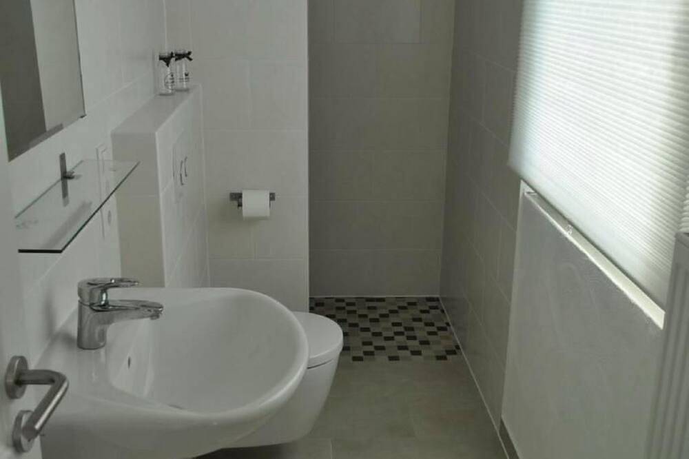 Ganze Wohnung, Burgblick in Burg Eltz, Löf