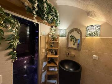 Hôtel pour 2 personnes, avec sauna et jacuzzi à Auriol