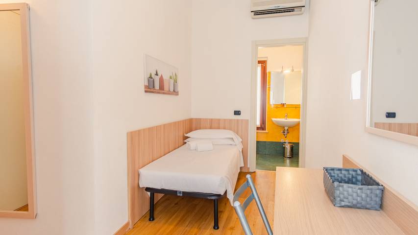 Ferienhaus, mit Balkon in Verona - 2