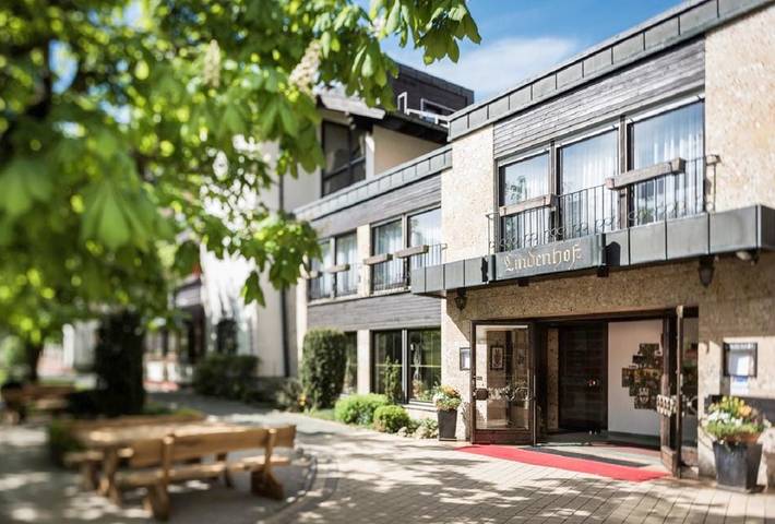 Hotel für 2 Personen, mit Terrasse und Garten sowie Pool und Sauna in Pommelsbrunn