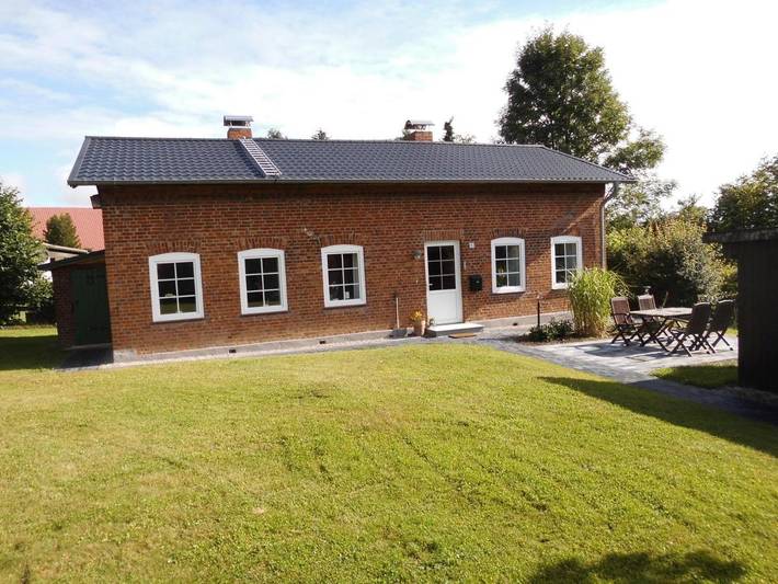 Ferienhaus für 6 Personen, mit Terrasse und Garten sowie Ausblick in Süsel