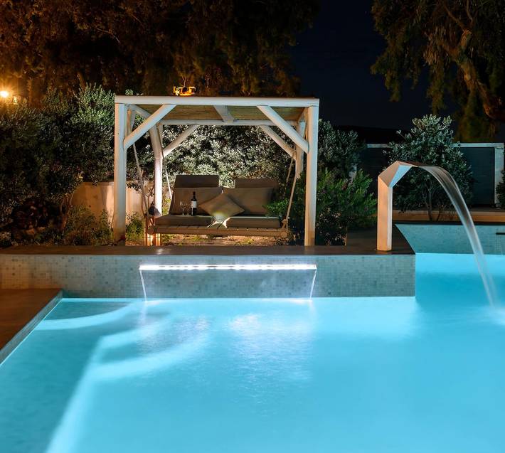 Location de vacances pour 9 personnes, avec terrasse et jardin à Megalochori - 3