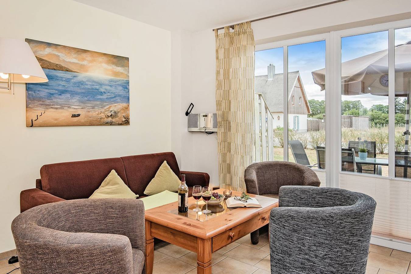 Modernes Ferienhaus im Grünen mit Terrasse – ideal für Familien & Naturfreunde in Gothensee, Korswandt