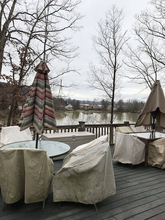 Ferienhaus für 8 Personen, mit Terrasse und Whirlpool - 1