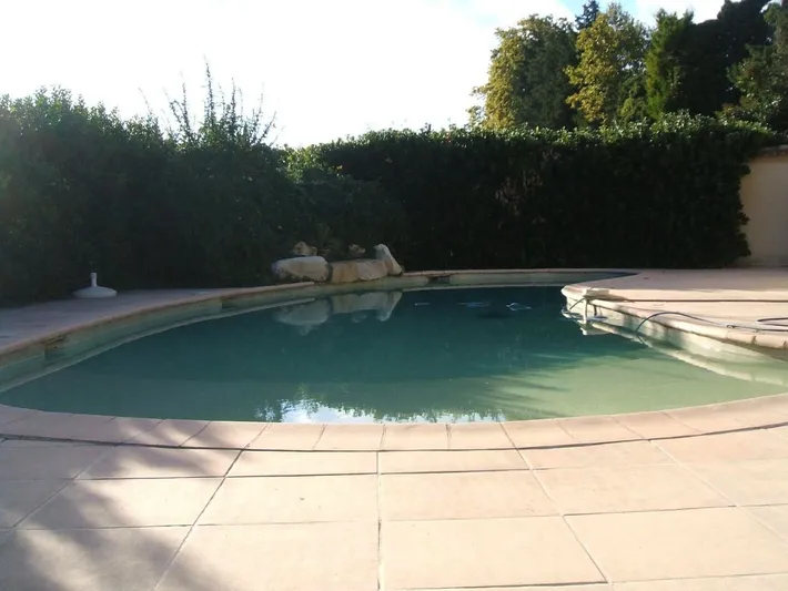 Casa de vacaciones para 2 personas, con vistas además de piscina y jardín - 1