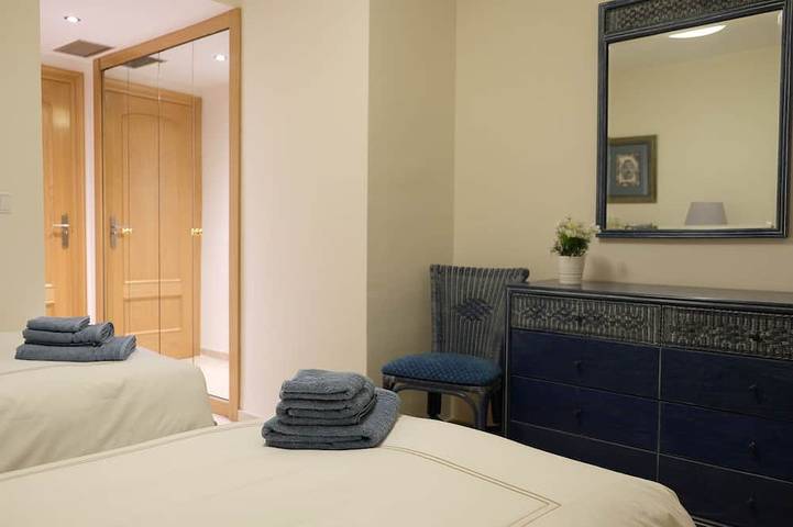 Appartement entier, Luxury apartment with terrace, garage and pool. in San Pedro Alcantara, Marbella
