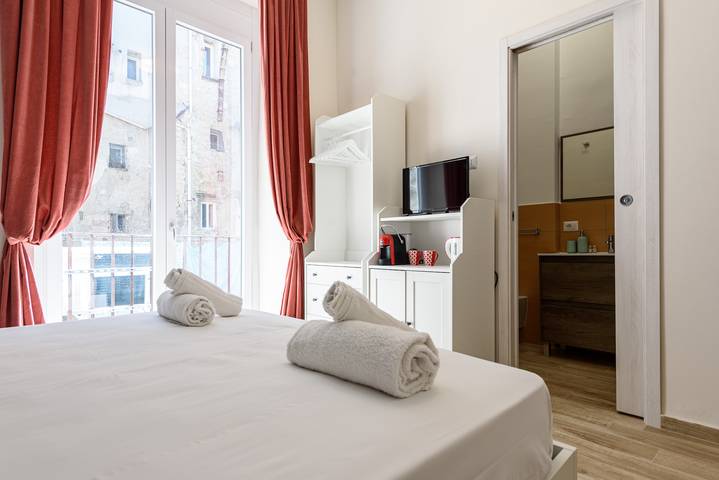 Maison d’hôte pour 2 personnes, avec balcon à Naples - 4