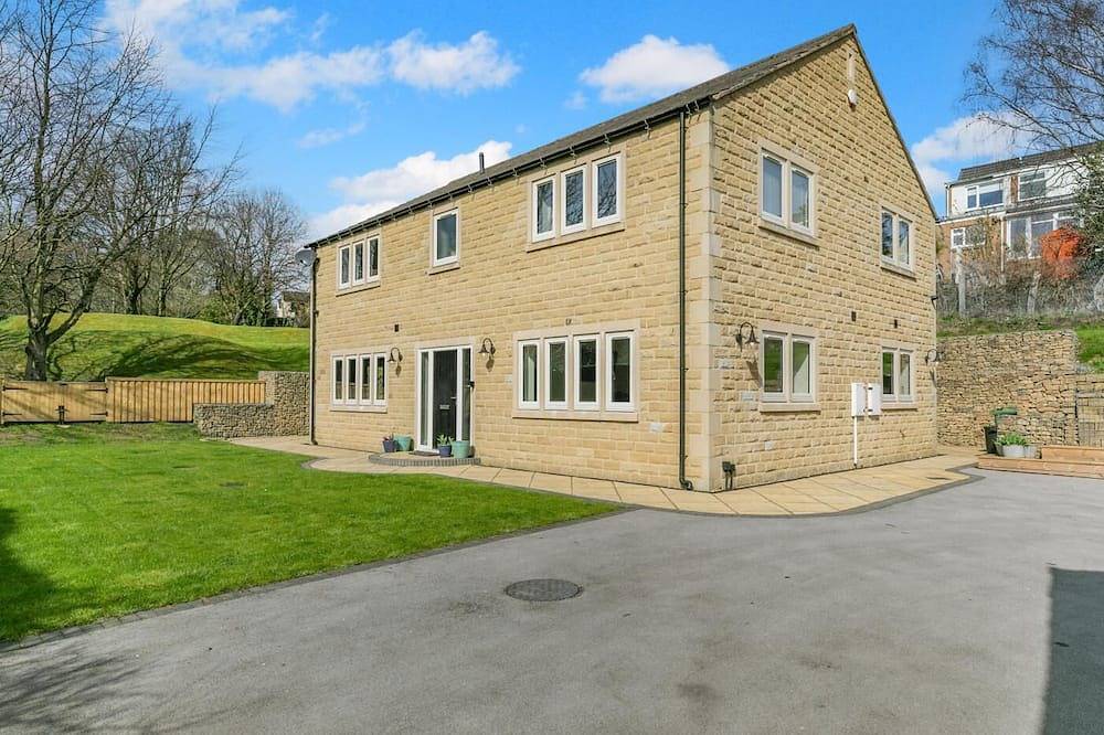 Cottage for 8 People in Holmfirth, West Yorkshire