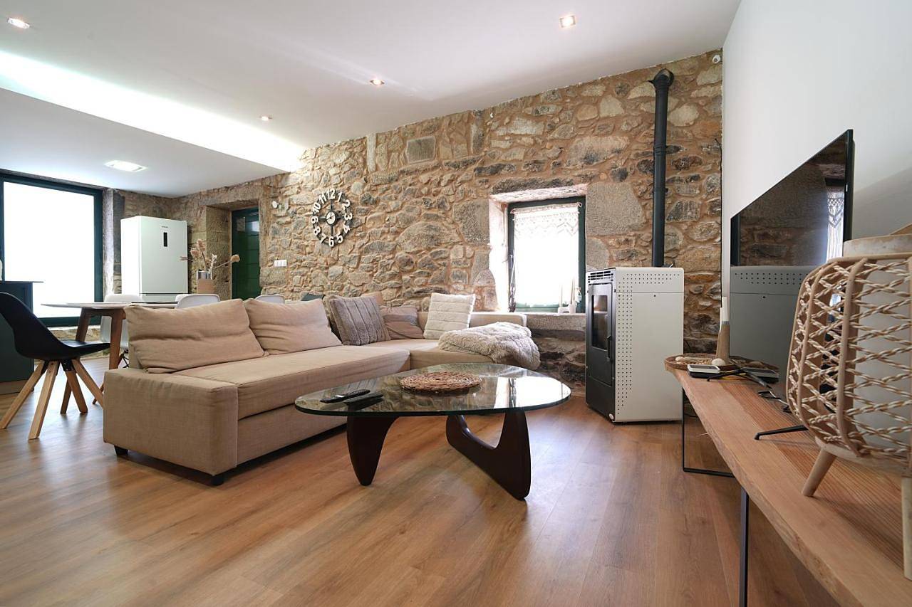 Three-Bedroom House in Razo, Carballo