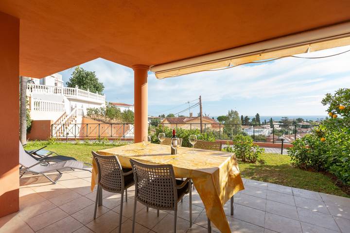 Ganze Wohnung, Ferienwohnung Fuengirola Hills mit Meerblick, Bergblick, Pool, Wlan, Garten und Terrasse in Fuengirola Hills (Costa Del Sol), Fuengirola