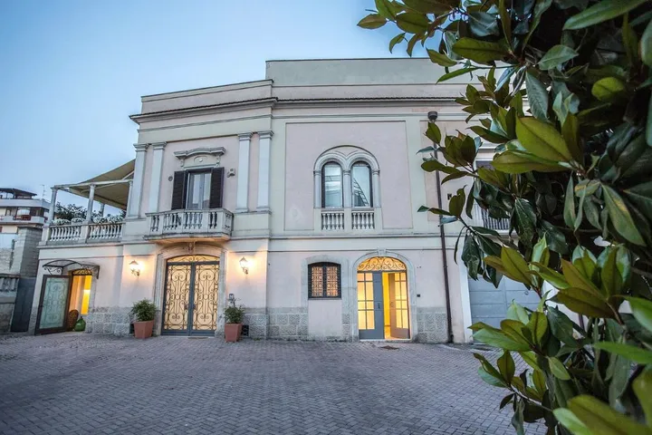 Chambre d’hôte pour 10 personnes, avec jardin, animaux acceptés - 1
