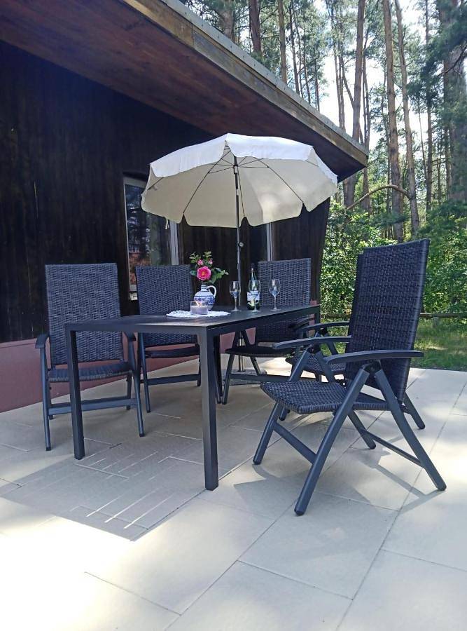 Bungalow für 6 Personen, mit Garten und Ausblick sowie Terrasse