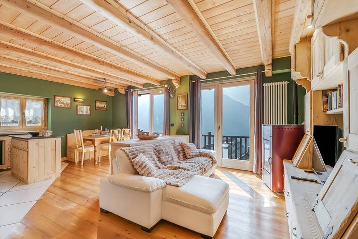 Casale per 5 persone, con balcone in Piemonte